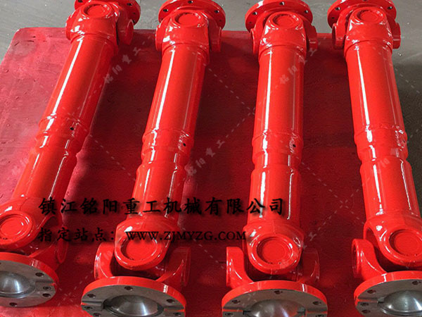 新式整體叉頭式萬向聯(lián)軸器是冶金、軋鋼等機(jī)械設(shè)備的優(yōu)選傳動(dòng)件-萬向聯(lián)軸器